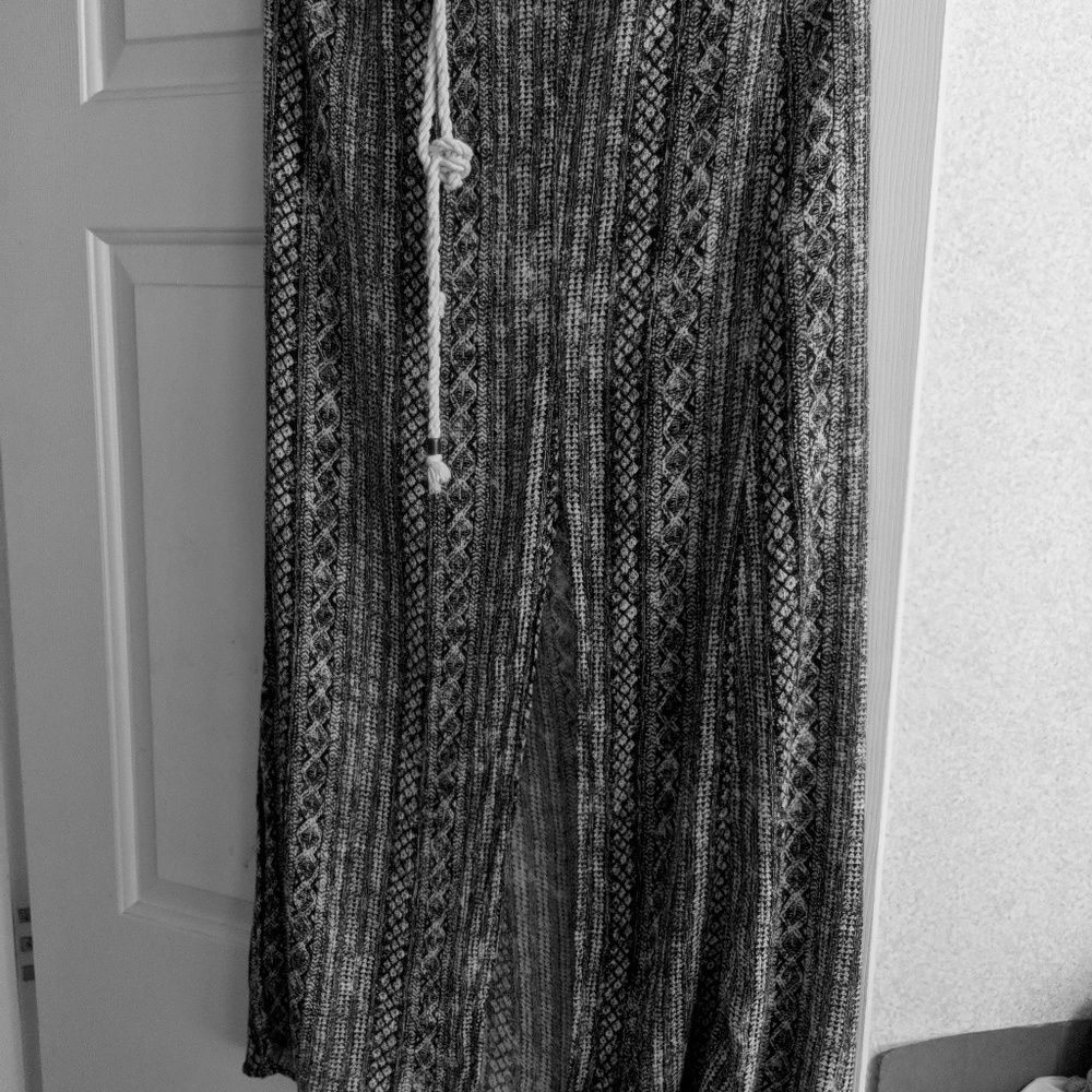 Black and white maxi skirt
